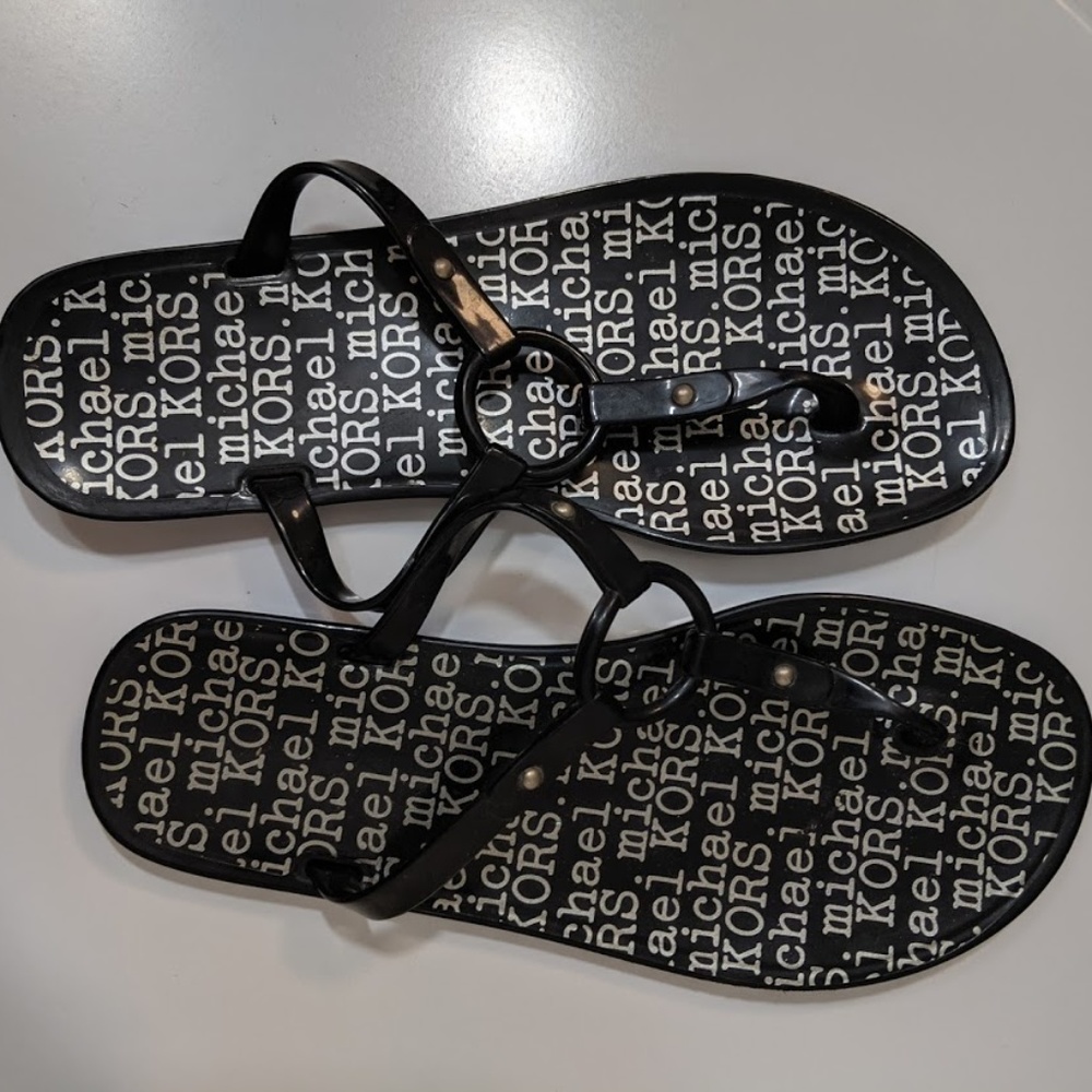 Michael Kors Black Rubber Flip Flop Logo Sandals